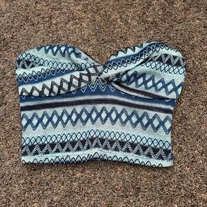 SHEIN Blue Geometric Strapless Top